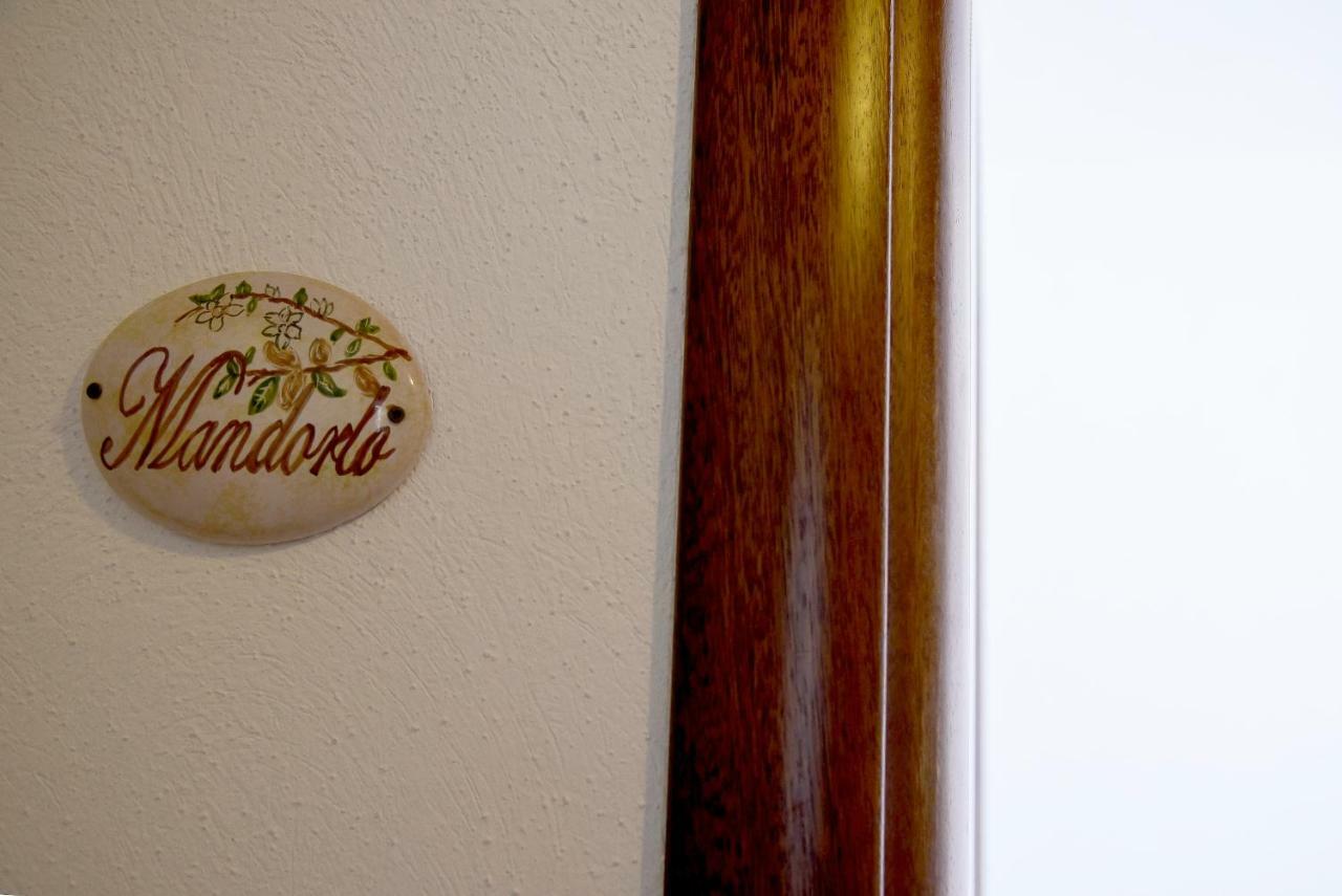 Il Giardino Di Julia B&B Tortora Eksteriør billede